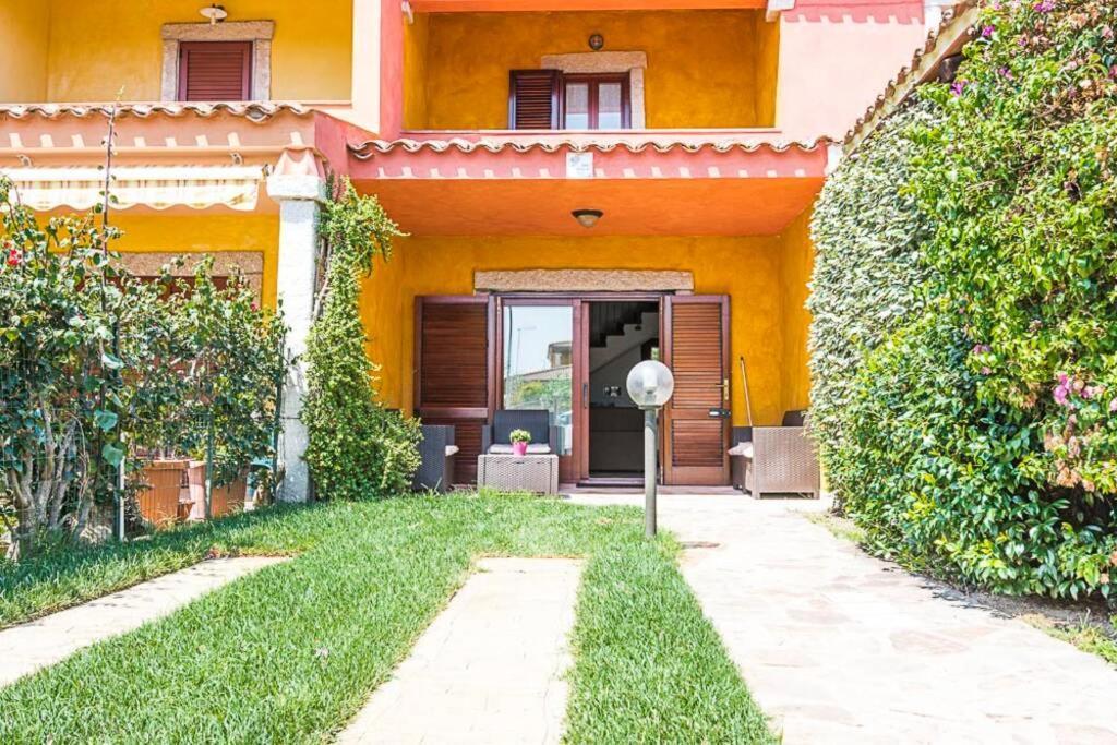 Villa Molly San Teodoro  Dış mekan fotoğraf