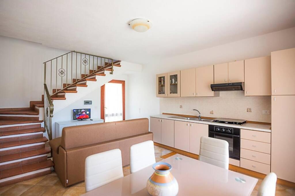 Villa Molly San Teodoro  Dış mekan fotoğraf